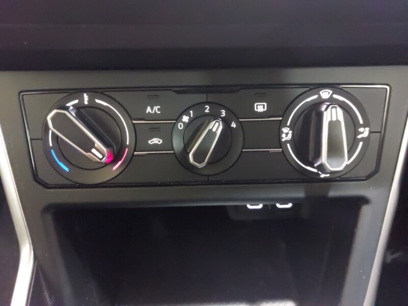 Used Volkswagen Polo 2022 for sale - 77366169: Photo 16