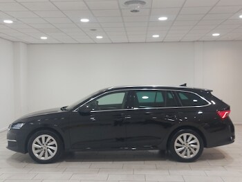 Used Skoda Octavia 2024 for sale - 78269481: Photo