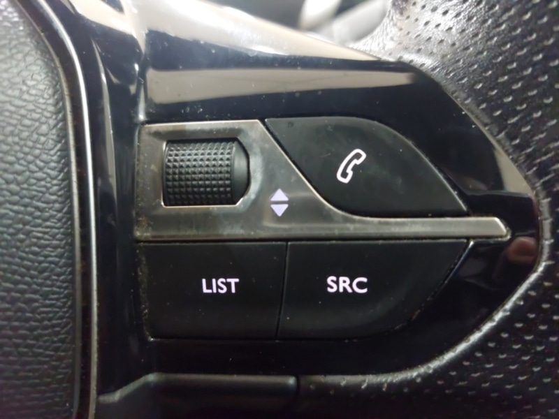 Used Peugeot 3008 2018 for sale - 77024435: Photo 19