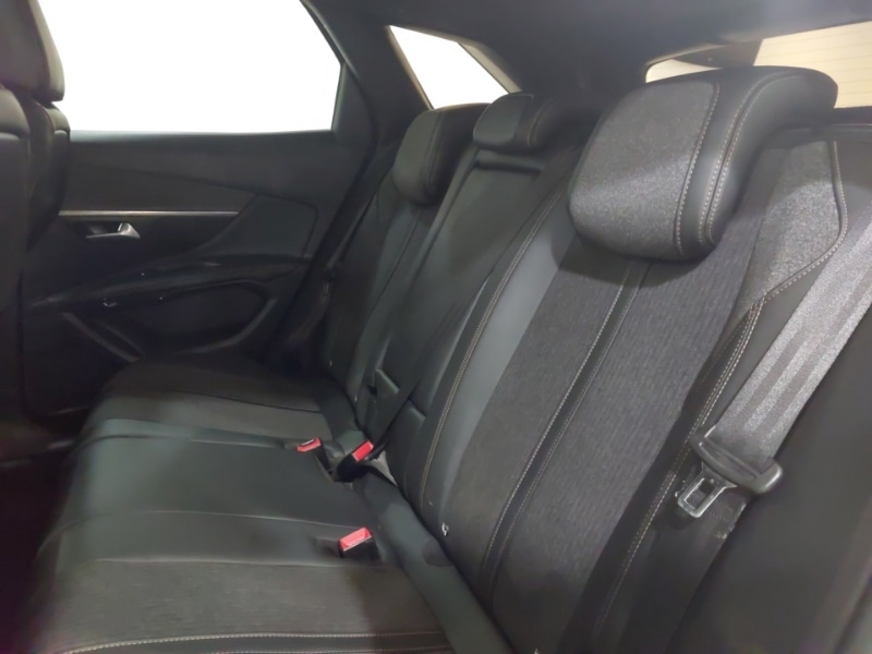 Used Peugeot 3008 2018 for sale - 77024435: Photo 6