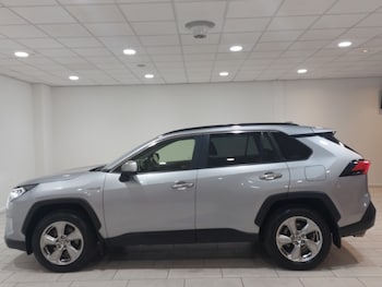 Used Toyota RAV4 2019 for sale - 78546321: Photo