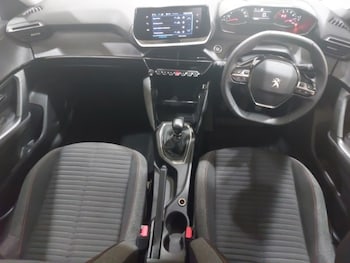 Used Peugeot 2008 2021 for sale - 75934093: Photo