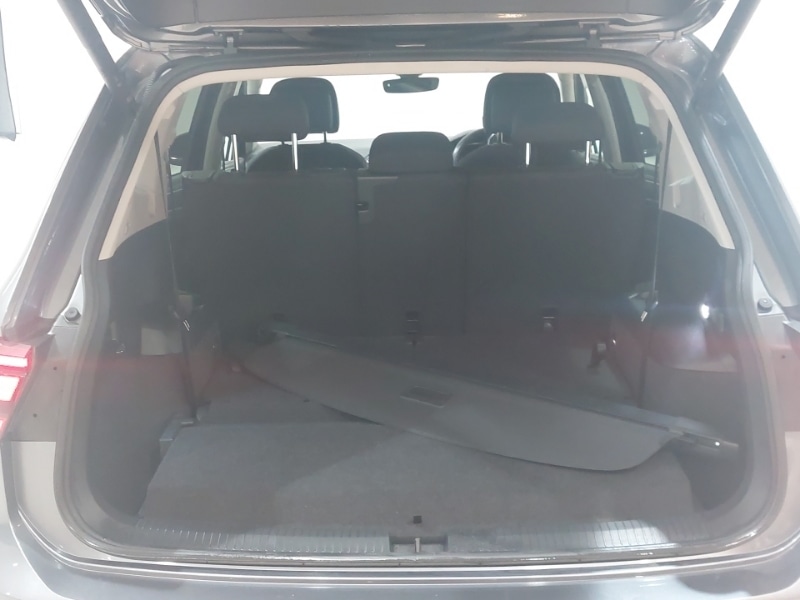 Used Volkswagen Tiguan Allspace 2023 for sale - 77782669: Photo 8