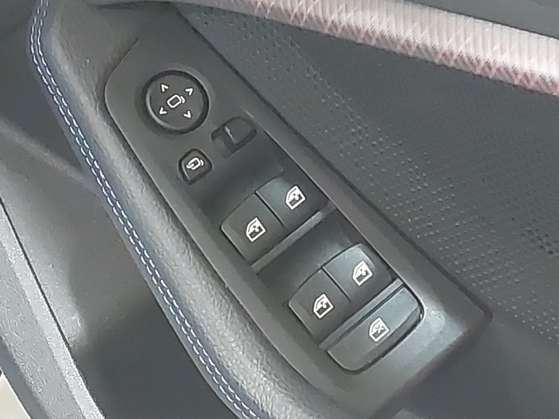 Used BMW 1 Series 2023 for sale - 76816076: Photo 12