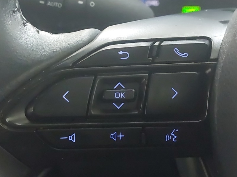 Used Toyota Yaris 2022 for sale - 76816081: Photo 17