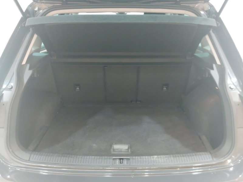 Used Volkswagen Tiguan 2018 for sale - 77070089: Photo 8