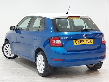 Used Skoda Fabia 2018 for sale - 76238304: Photo