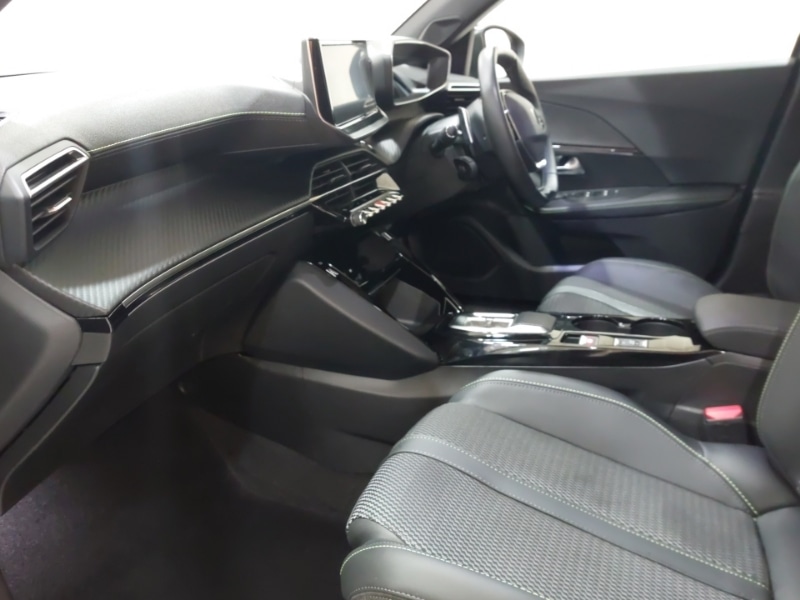 Used Peugeot 2008 2024 for sale - 76834063: Photo 5