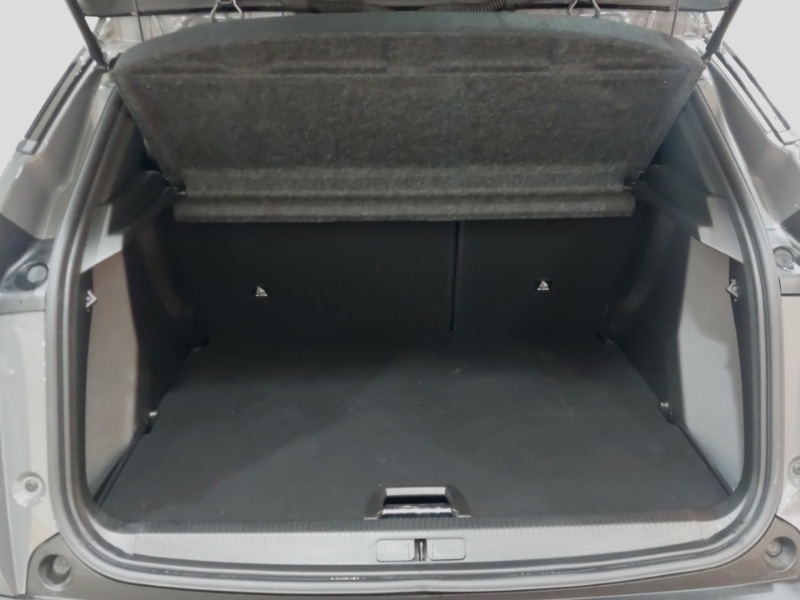 Used Peugeot 2008 2024 for sale - 76834063: Photo 8