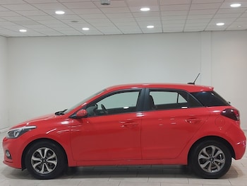 Used Hyundai i20 2020 for sale - 79356309: Photo