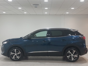Used Peugeot 3008 2023 for sale - 79327477: Photo