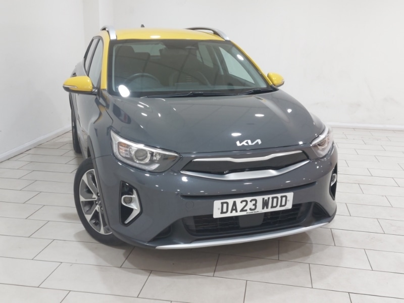 Used Kia Stonic 2023 for sale - 77108098: Photo 1