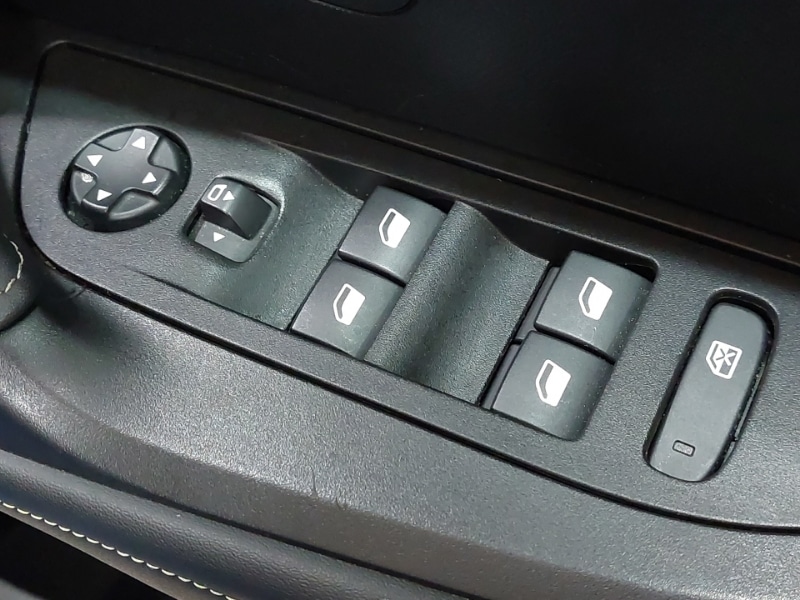 Used Peugeot 2008 2024 for sale - 76656620: Photo 19