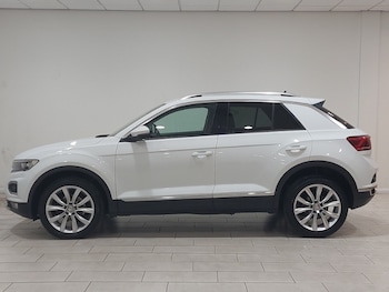 Used Volkswagen T-Roc 2019 for sale - 75946604: Photo