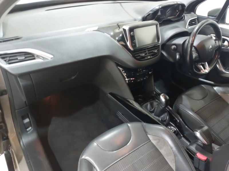 Used Peugeot 2008 2016 for sale - 76543491: Photo 5