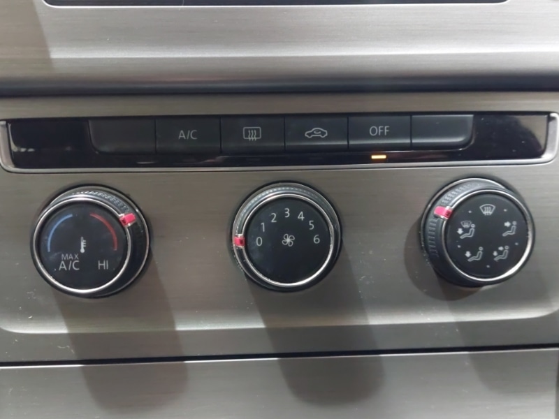 Used Volkswagen Golf 2015 for sale - 76987288: Photo 15