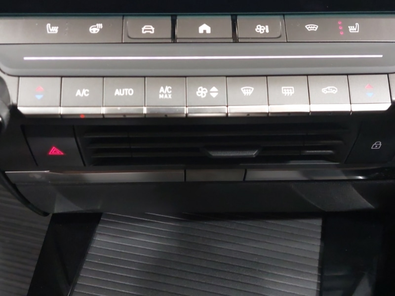 Used Vauxhall Astra 2024 for sale - 76925141: Photo 15