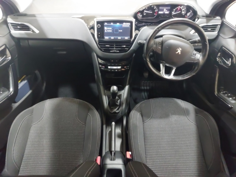 Used Peugeot 208 2019 for sale - 77264884: Photo 2