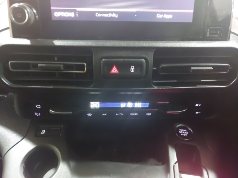 Used Peugeot Rifter 2019 for sale - 77329600: Photo 17