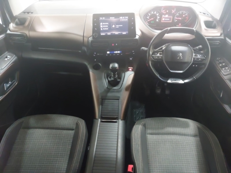 Used Peugeot Rifter 2019 for sale - 77329600: Photo 2