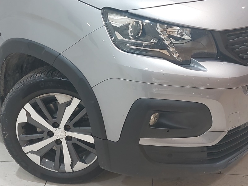 Used Peugeot Rifter 2019 for sale - 77329600: Photo 9