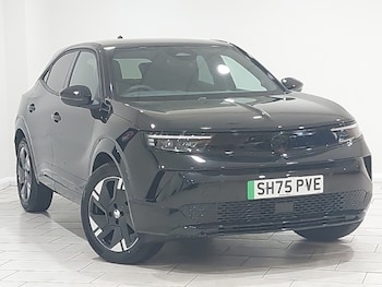 2025 - 115kW Ultimate 54kWh 5dr Auto