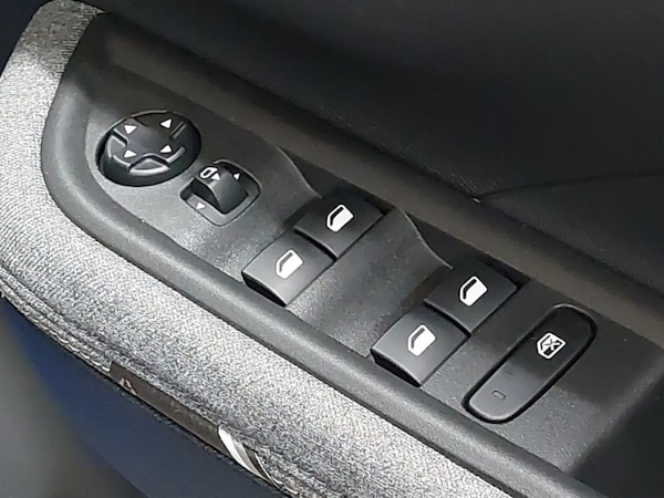 Used Vauxhall Frontera 2025 for sale - 76221271: Photo 12