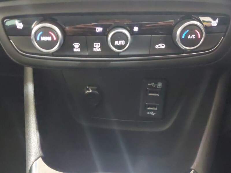 Used Vauxhall Crossland 2022 for sale - 76511640: Photo 15