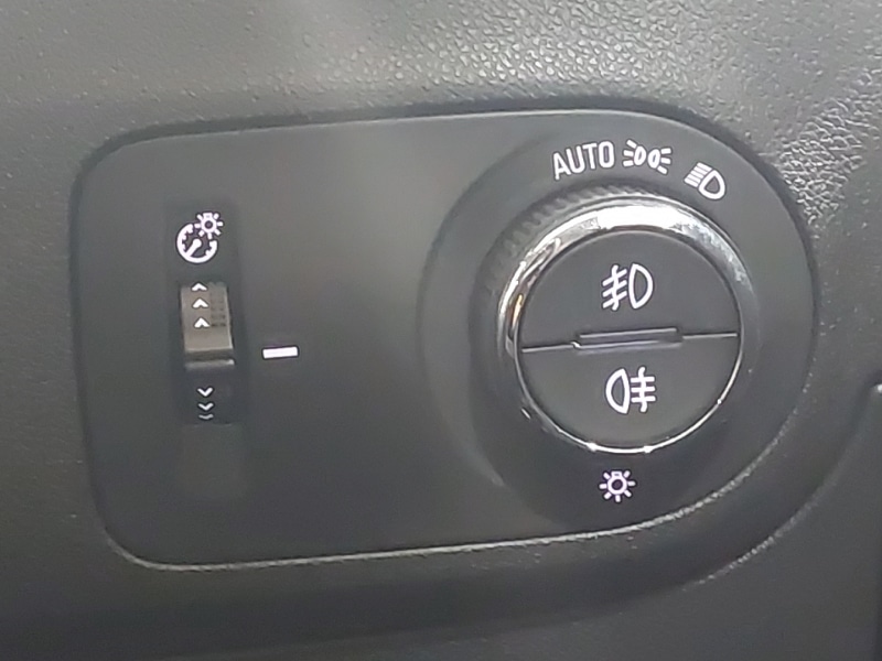 Used Vauxhall Crossland 2022 for sale - 76511640: Photo 18