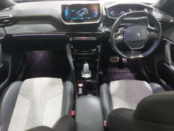 Used Peugeot 2008 2021 for sale - 74902302: Photo