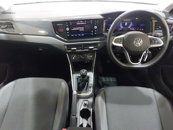 Used Volkswagen Polo 2023 for sale - 79372850: Photo