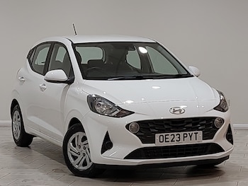 Used Hyundai i10 2023 for sale - 78976872: Photo
