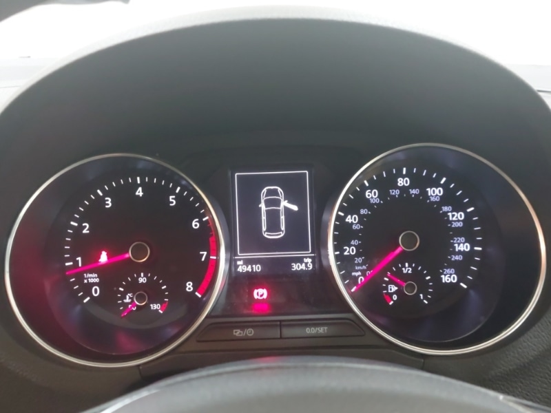 Used Volkswagen Polo 2017 for sale - 76687611: Photo 10