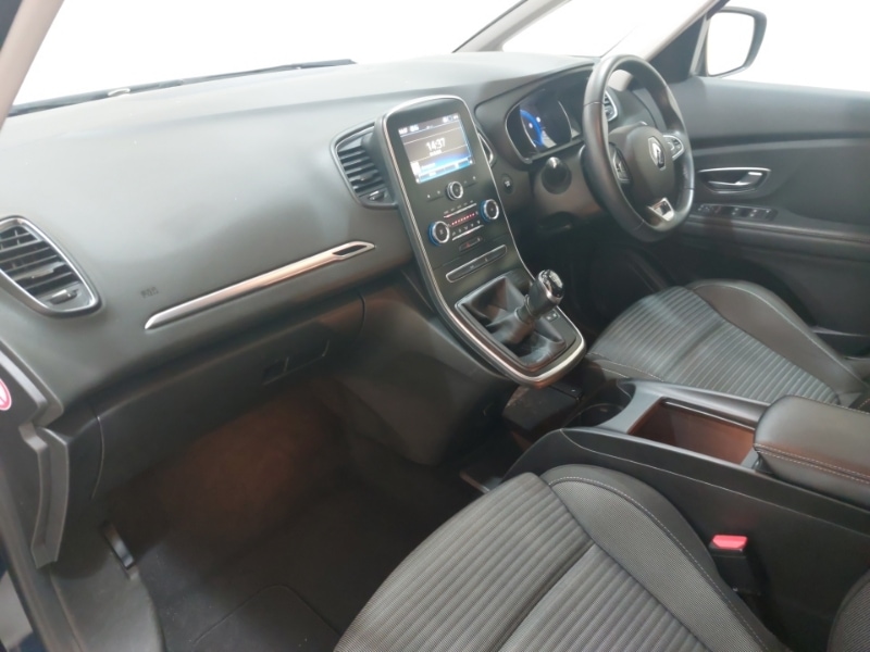 Used Renault Grand Scenic 2019 for sale - 77405099: Photo 5
