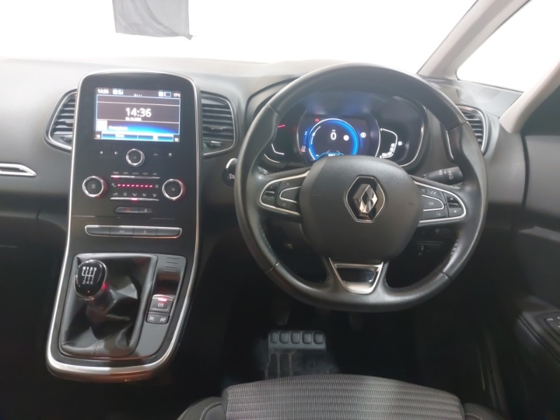 Used Renault Grand Scenic 2019 for sale - 77405099: Photo 7
