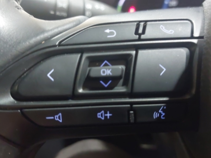 Used Toyota Yaris Cross 2022 for sale - 76816086: Photo 14