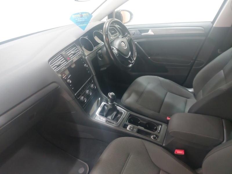 Used Volkswagen Golf 2020 for sale - 78040926: Photo 5