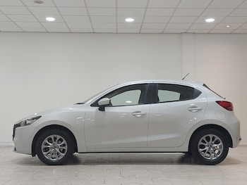 Used Mazda Mazda2 2024 for sale - 76071219: Photo 4