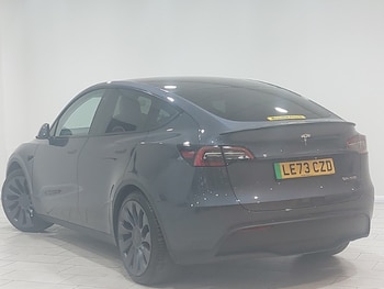 Used Tesla Model Y 2023 for sale - 77454182: Photo
