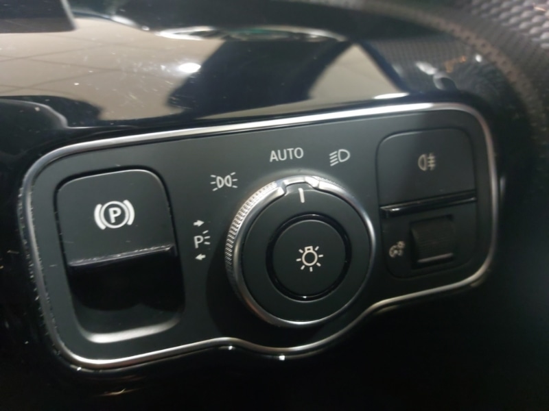 Used Mercedes-Benz A-Class 2019 for sale - 77815905: Photo 17