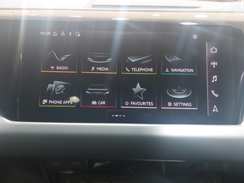 Used Audi e-tron GT 2023 for sale - 78099066: Photo 12