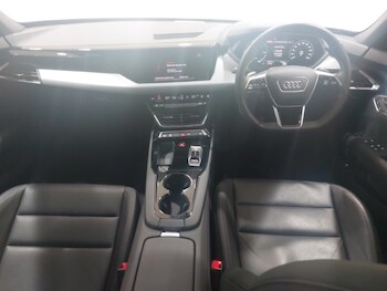 Used Audi e-tron GT 2023 for sale - 78099066: Photo