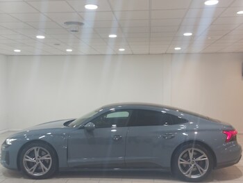 Used Audi e-tron GT 2023 for sale - 78099066: Photo