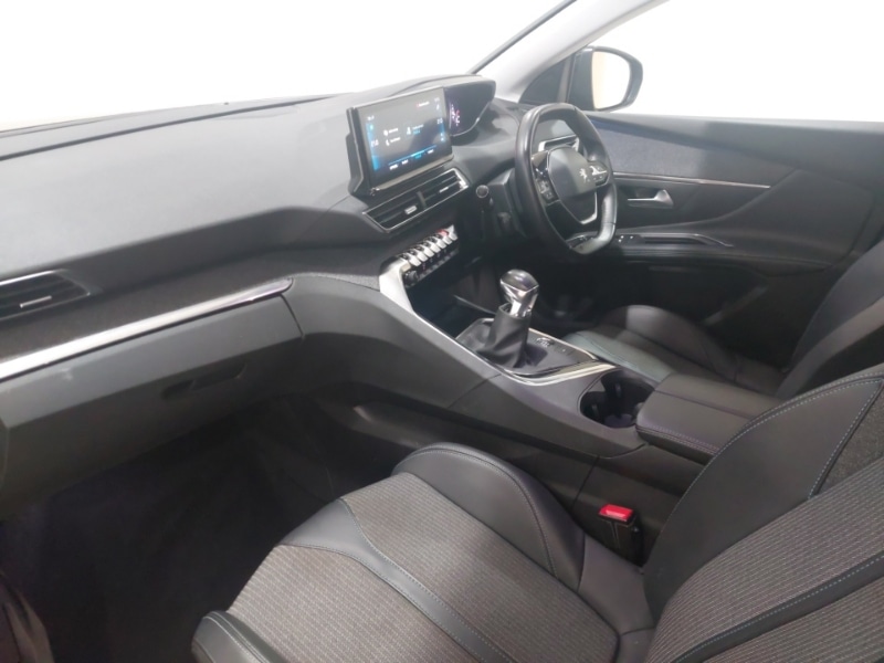 Used Peugeot 5008 2023 for sale - 77509252: Photo 5