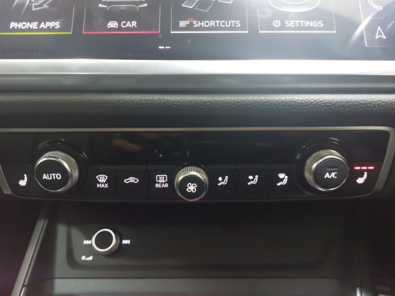 Used Audi Q3 2020 for sale - 78040908: Photo 14