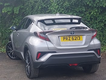 Used Toyota C-HR 2019 for sale - 79704002: Photo