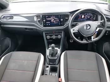 Used Volkswagen T-Roc 2017 for sale - 79789952: Photo