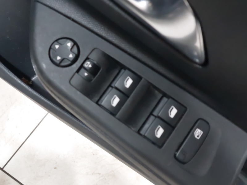 Used Vauxhall Corsa 2021 for sale - 76537075: Photo 12