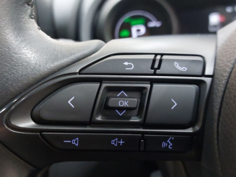 Used Toyota Yaris Cross 2022 for sale - 76408116: Photo 18