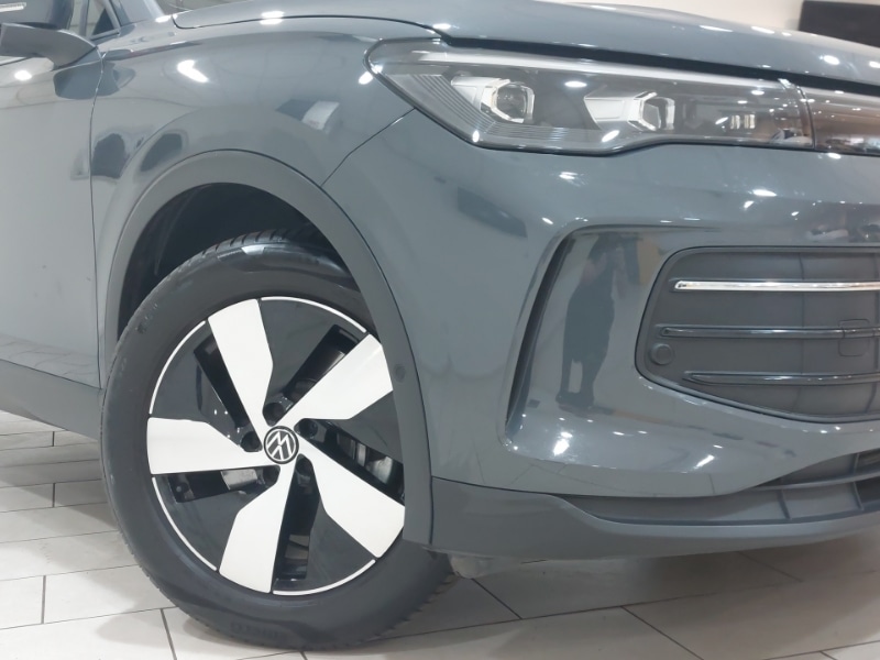 Used Volkswagen Tiguan 2024 for sale - 76537061: Photo 9